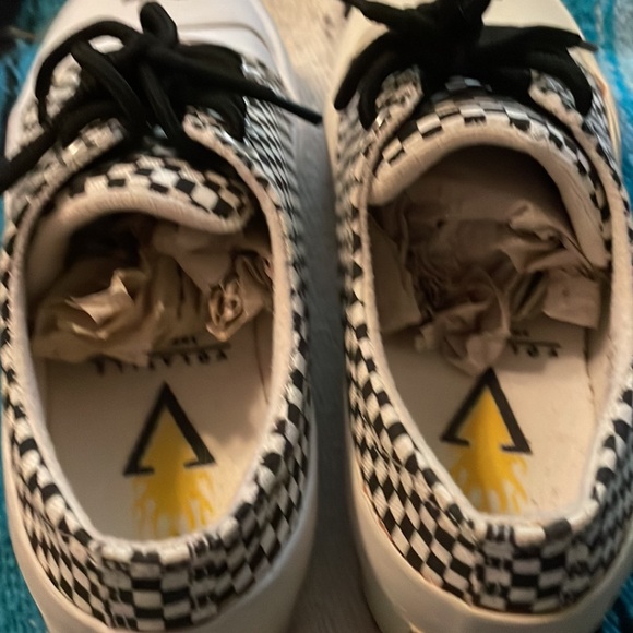 Volatile Shoewear Sz 8 1/2 - Picture 9 of 10